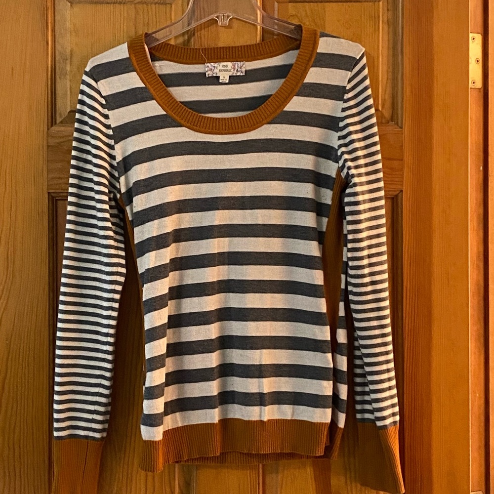 Pink Republic cream, grey and mustard sweater